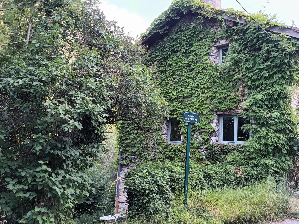 Deux Pieces De Caractere Au Coeur Des Gorges Apartment Engins Bagian luar foto